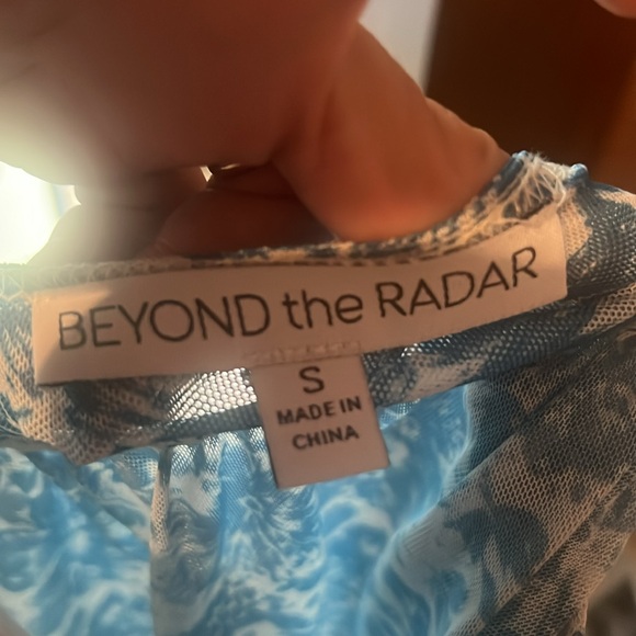 Beyond the Radar -Boot Barn brand Size S Oversized blouse - Picture 5 of 6